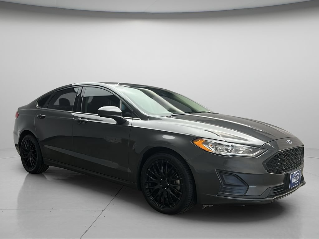 Used 2020 Ford Fusion SE