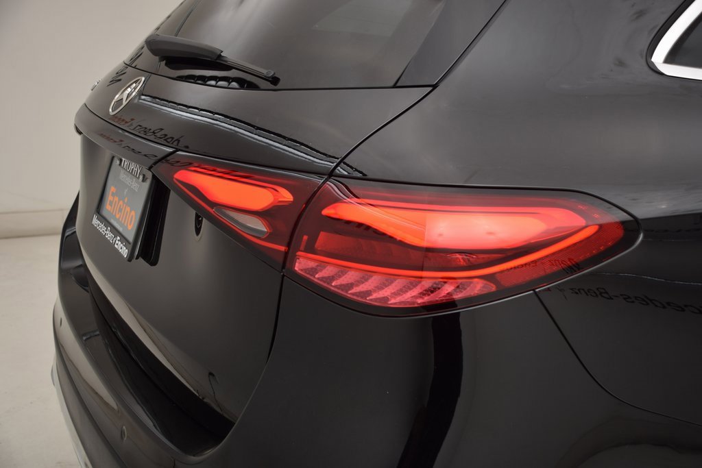Used 2023 Mercedes-Benz GLC 300 image 14