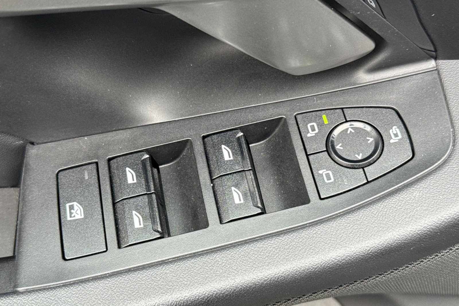 Certified 2024 BMW i5 M60 w/ Premium Package image 13