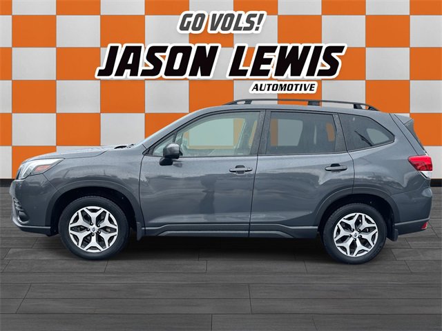 Used 2023 Subaru Forester Premium image 7