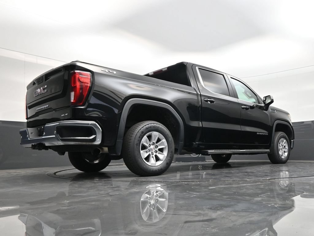Used 2022 GMC Sierra 1500 SLE w/ Driver Alert Package I AWD/4WD image 25