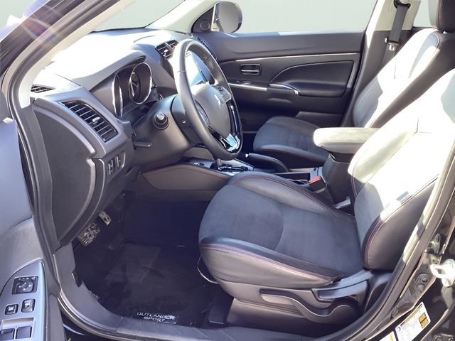 Used 2024 Mitsubishi Outlander Sport SE image 11