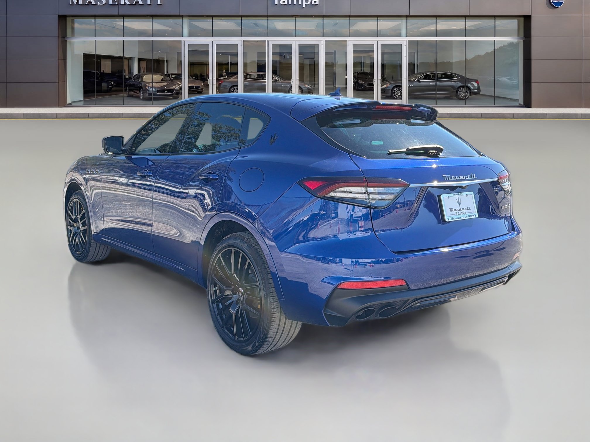 Used 2023 Maserati Levante Modena AWD/4WD image 5