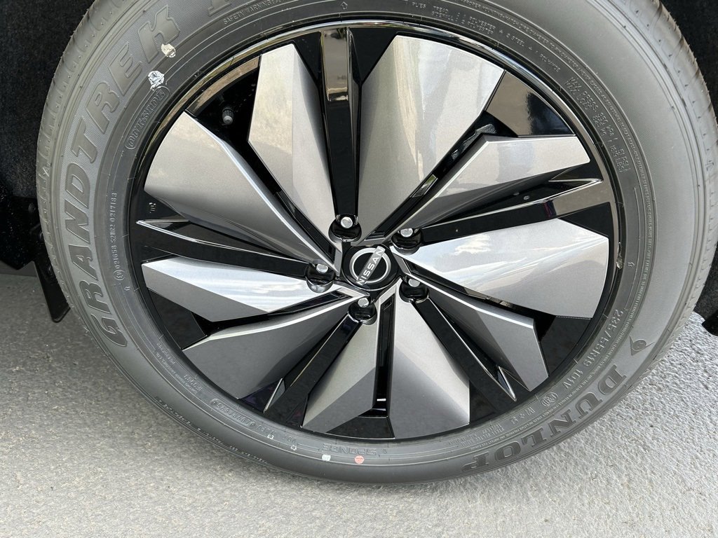 Certified 2024 Nissan Ariya AWD image 8