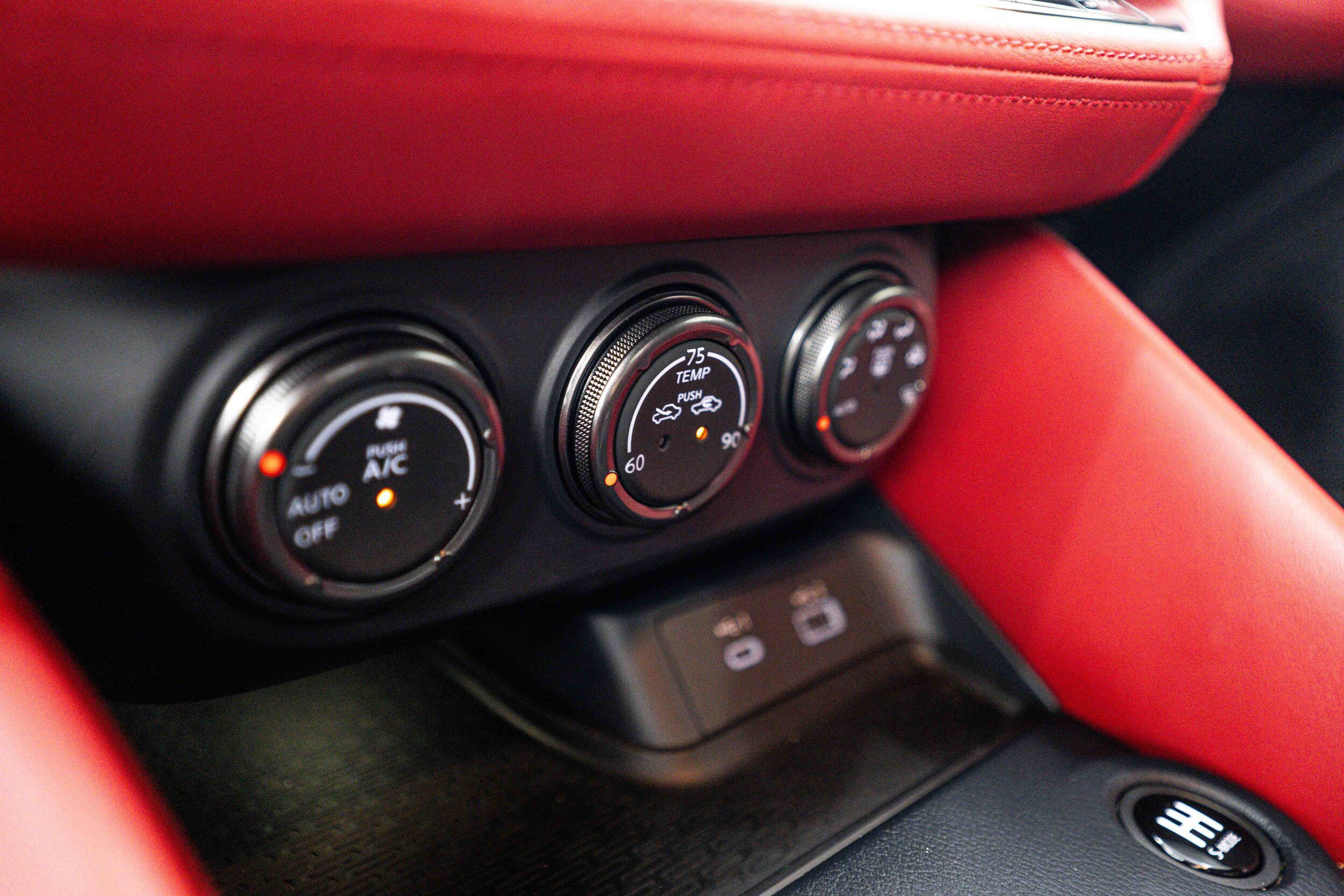 Used 2024 Nissan Z Performance w/ Floor Mat Package RWD image 18