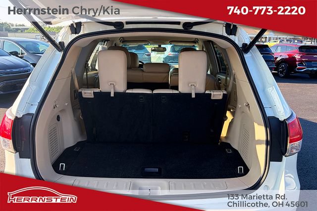 Used 2016 Nissan Pathfinder SL AWD/4WD image 23