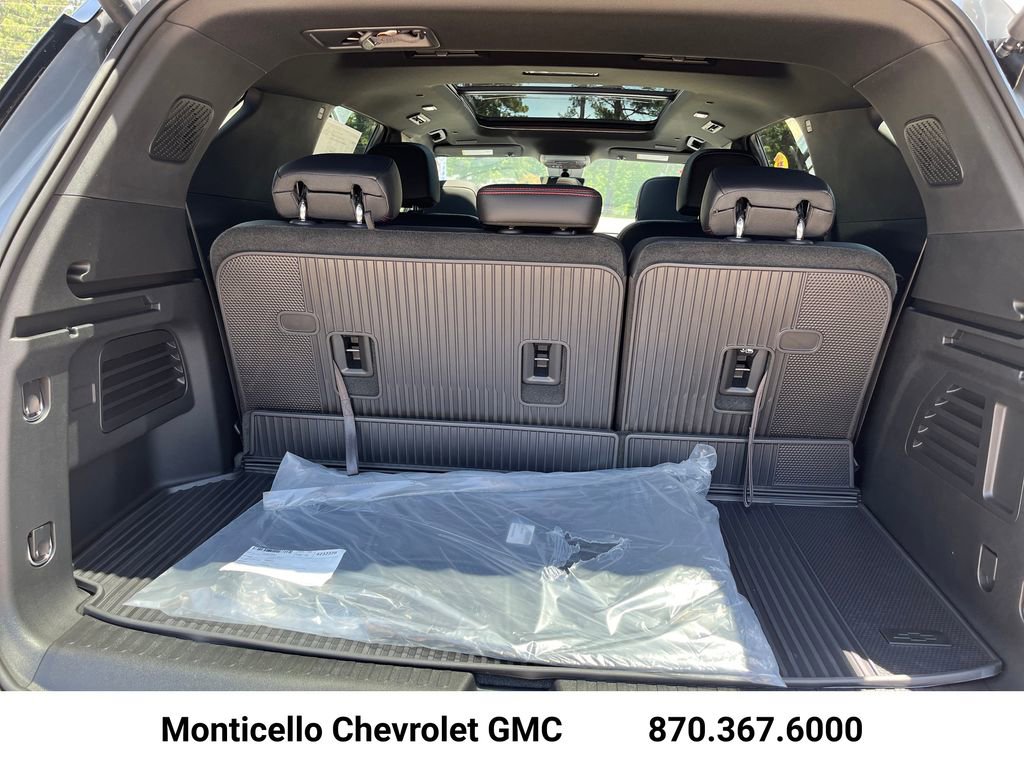 New 2026 Chevrolet Traverse Z71 w/ Enhanced Driving Package AWD/4WD image 29