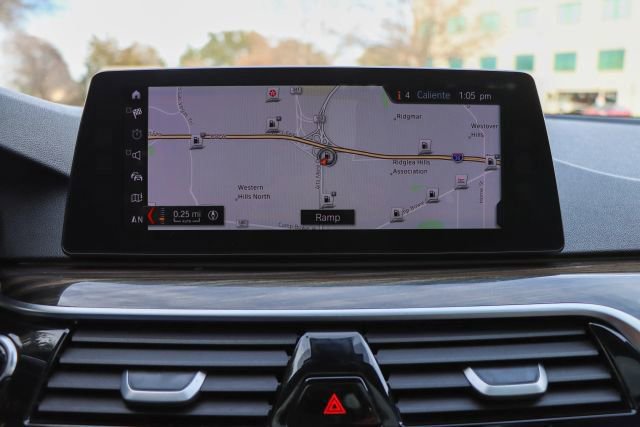 Used 2017 BMW 540i xDrive image 33