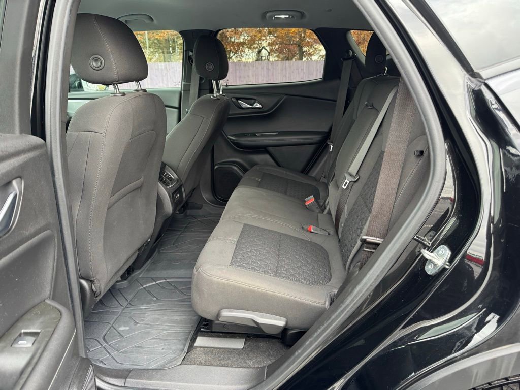 Used 2020 Chevrolet Blazer LT image 18