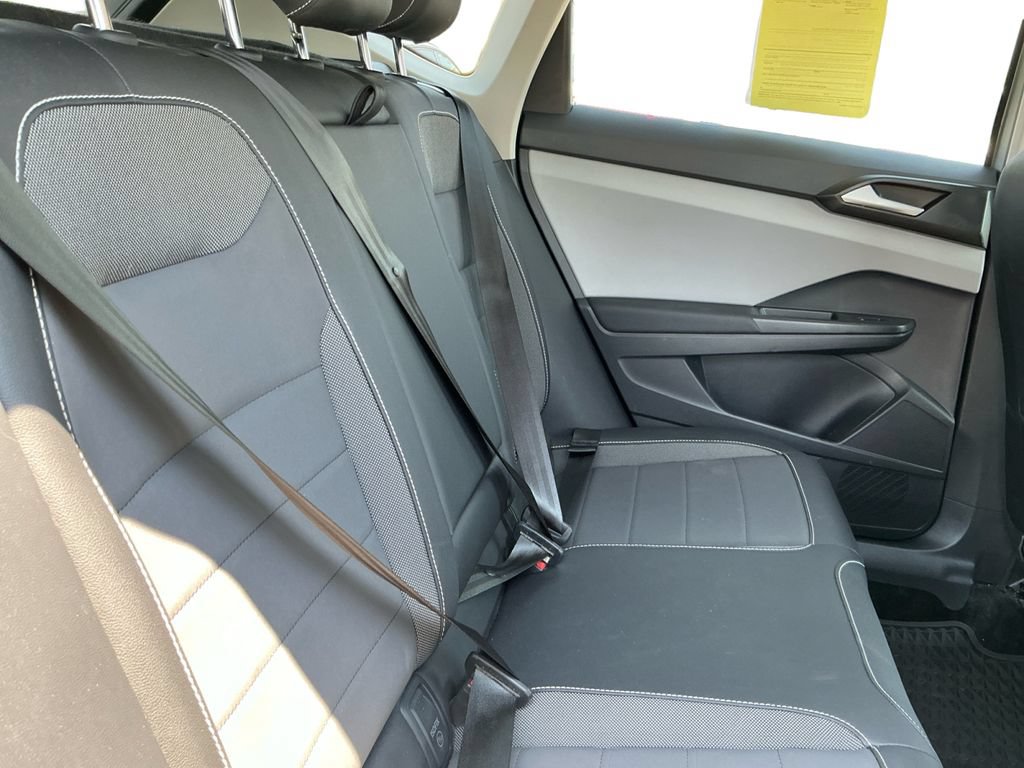 Used 2022 Volkswagen Taos SE AWD/4WD image 18