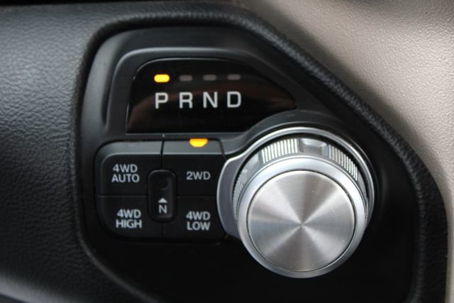 Used 2019 RAM 1500 Laramie AWD/4WD image 39
