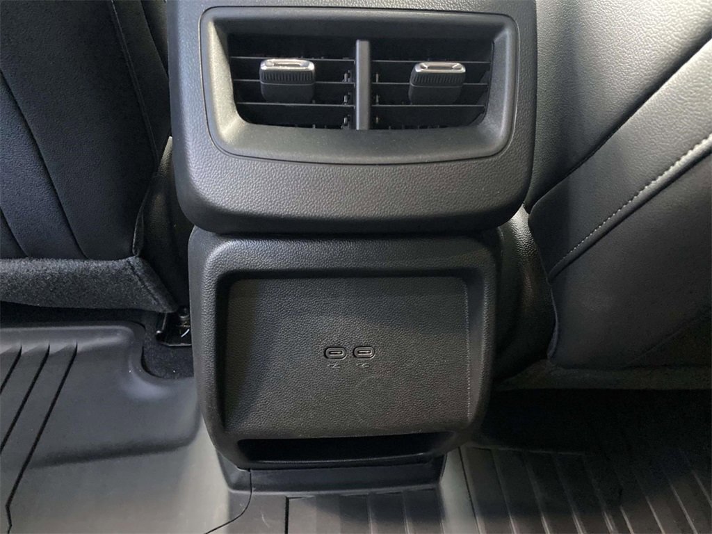 New 2026 Chevrolet Equinox EV LT image 14