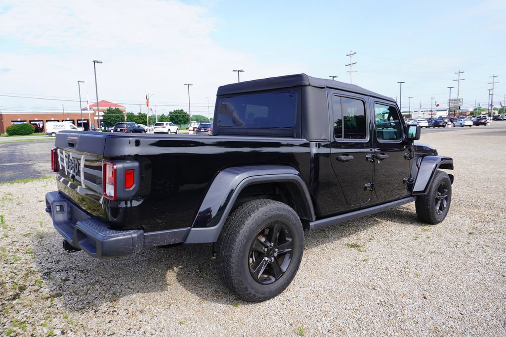 Used 2021 Jeep Gladiator Sport AWD/4WD image 6