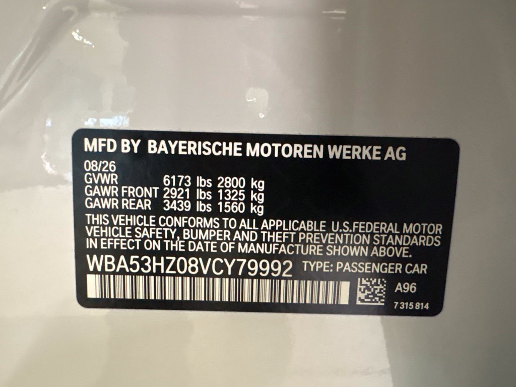 New 2027 BMW 740i RWD image 33