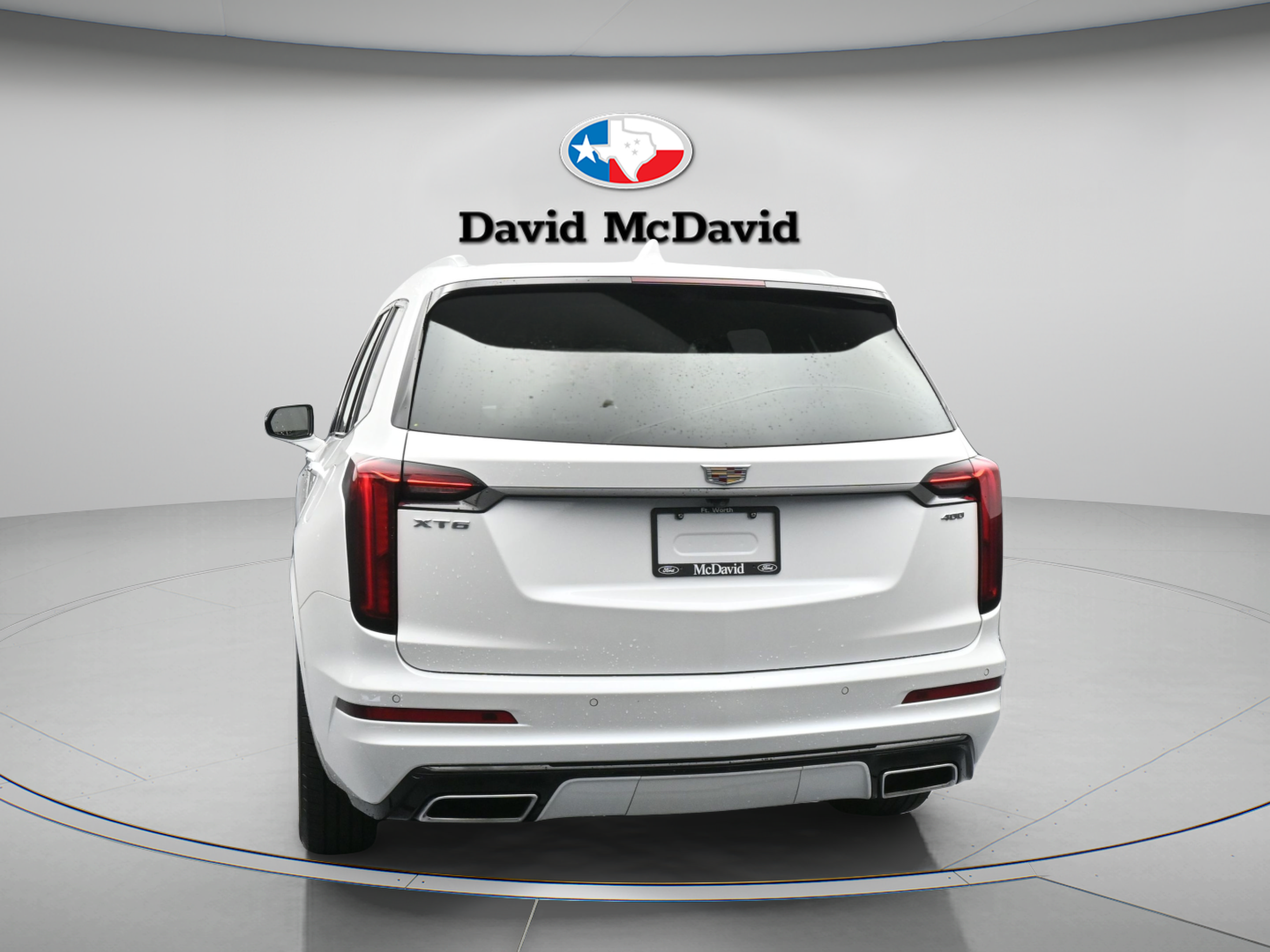 Used 2023 Cadillac XT6 Premium Luxury w/ Technology Package FWD image 7