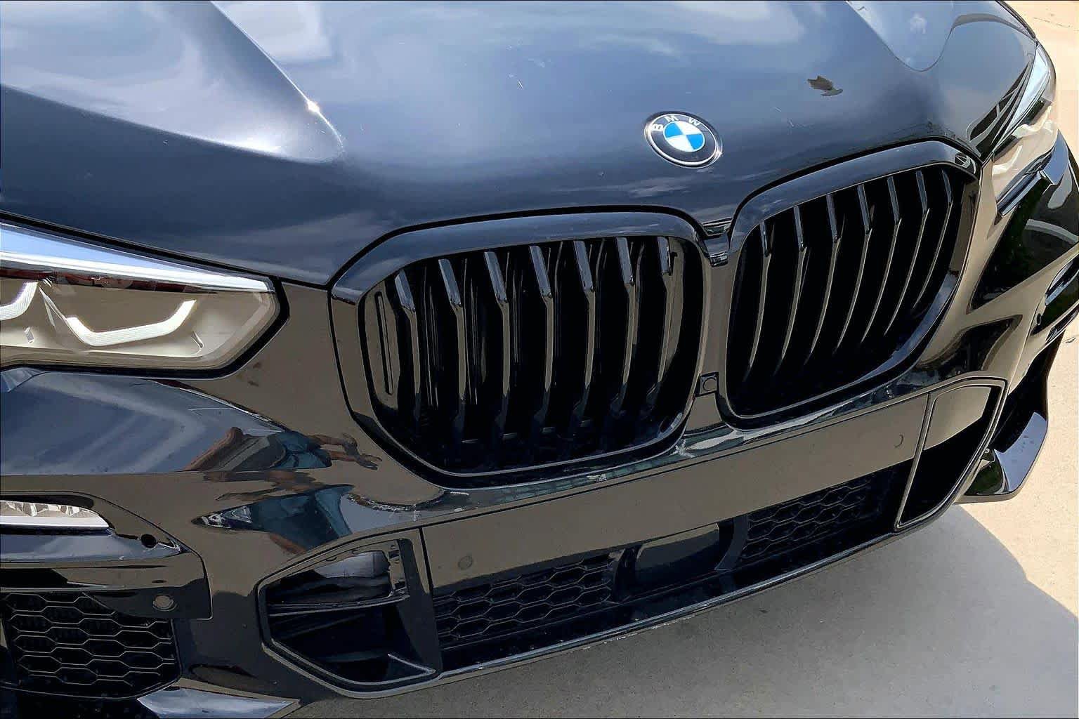 Used 2021 BMW X5 xDrive40i w/ M Sport Package image 28