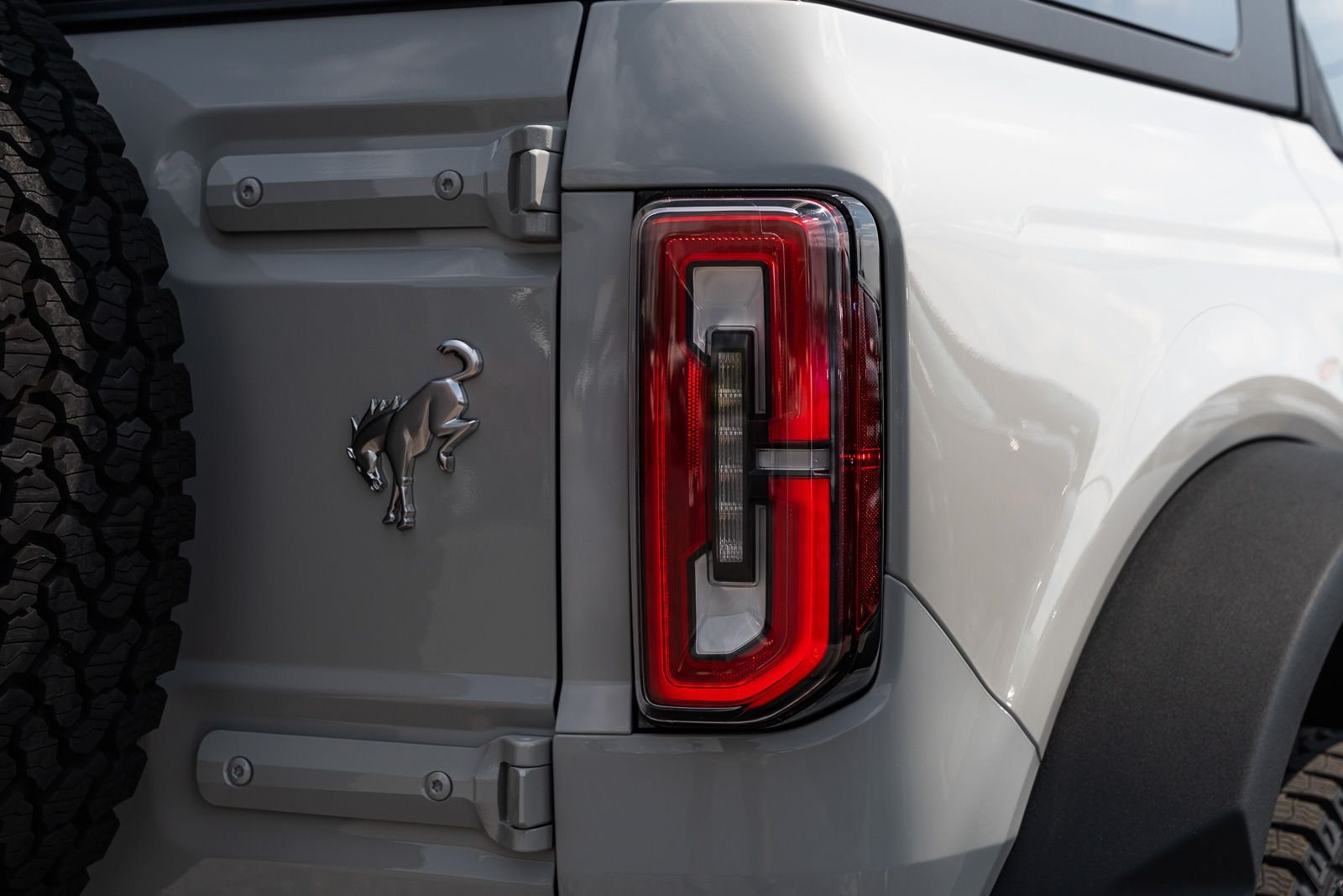 New 2026 Ford Bronco Outer Banks w/ Sasquatch Package AWD/4WD image 10