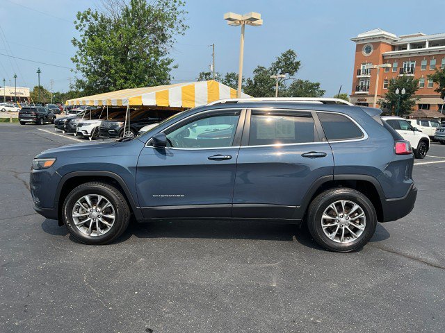 Used 2020 Jeep Cherokee Latitude Plus w/ Cold Weather Group AWD/4WD image 4