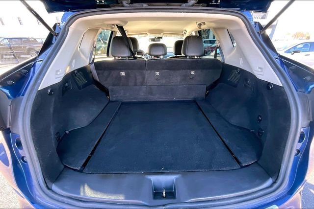 Used 2022 Nissan Murano SV w/ Cargo Package image 21