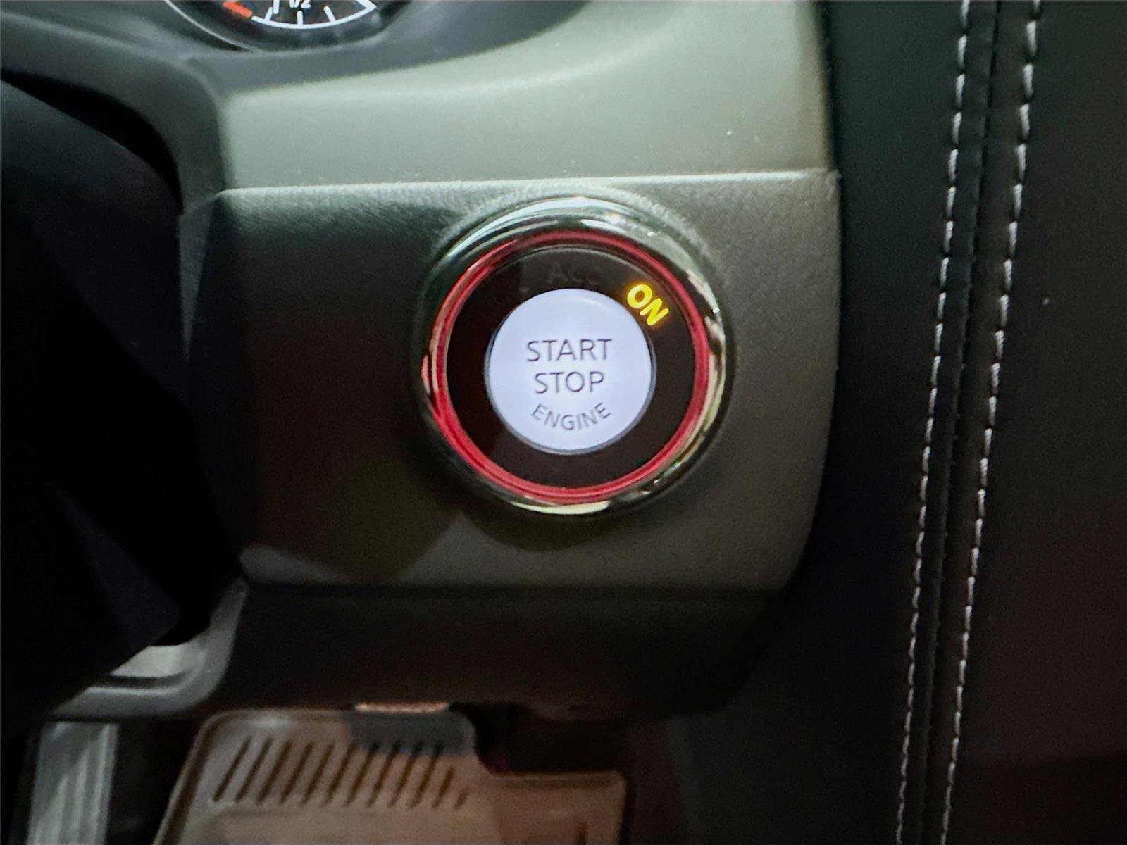 Used 2023 Nissan Armada SL w/ Cargo Package image 13