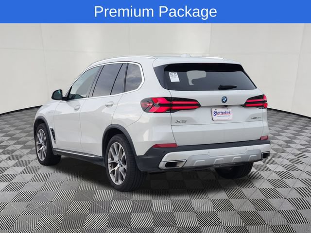 Used 2025 BMW X5 xDrive50e AWD/4WD image 4