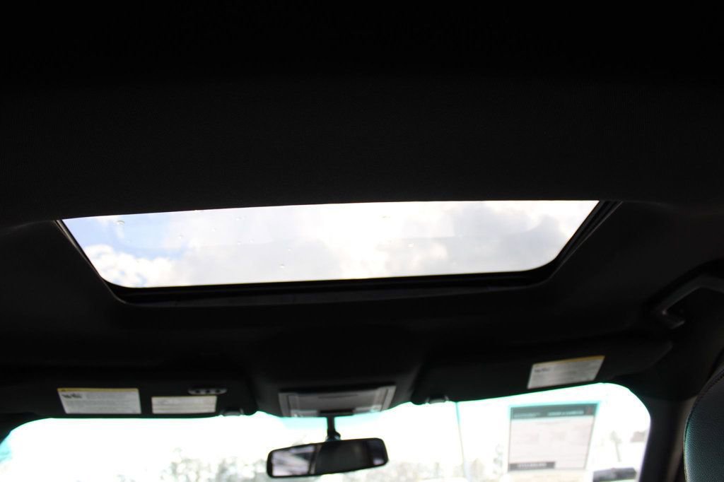 Used 2016 Ford Explorer Sport w/ Equipment Group 401A AWD/4WD image 24