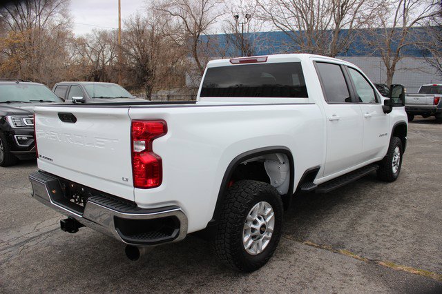 Used 2024 Chevrolet Silverado 2500 LT w/ Convenience Package image 15