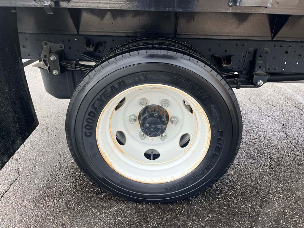 New 2024 Chevrolet Low Cab Forward image 26