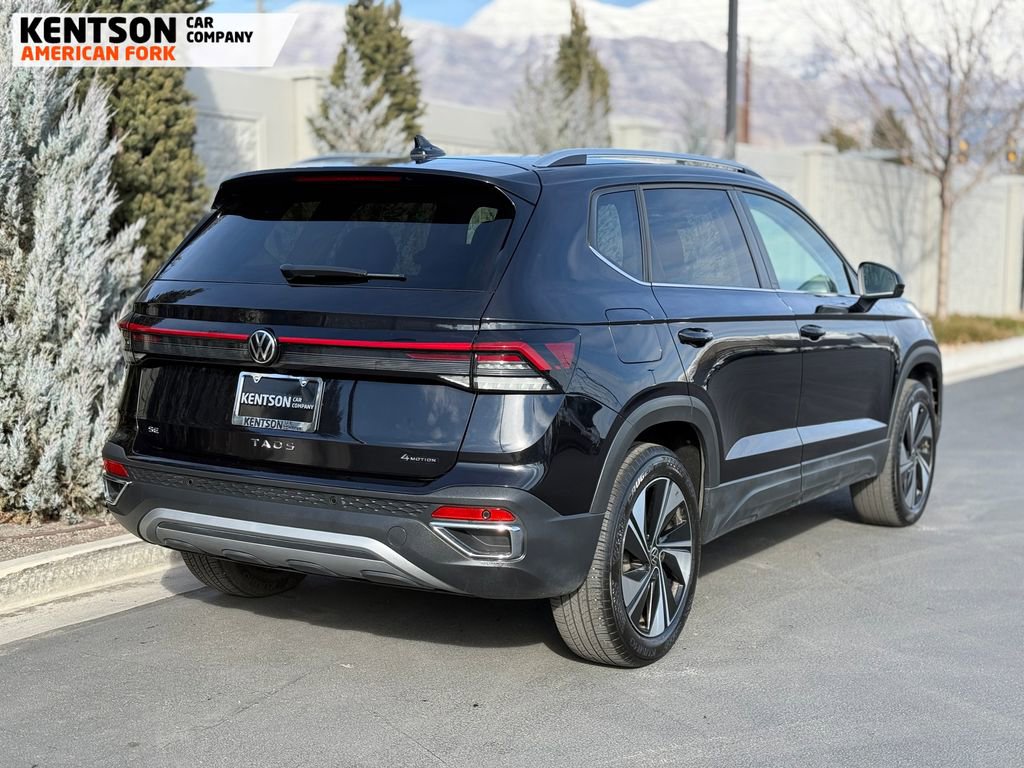 Used 2025 Volkswagen Taos SE image 9