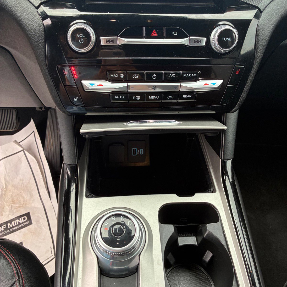 Used 2023 Ford Explorer ST-Line w/ Class IV Trailer Tow Package image 18