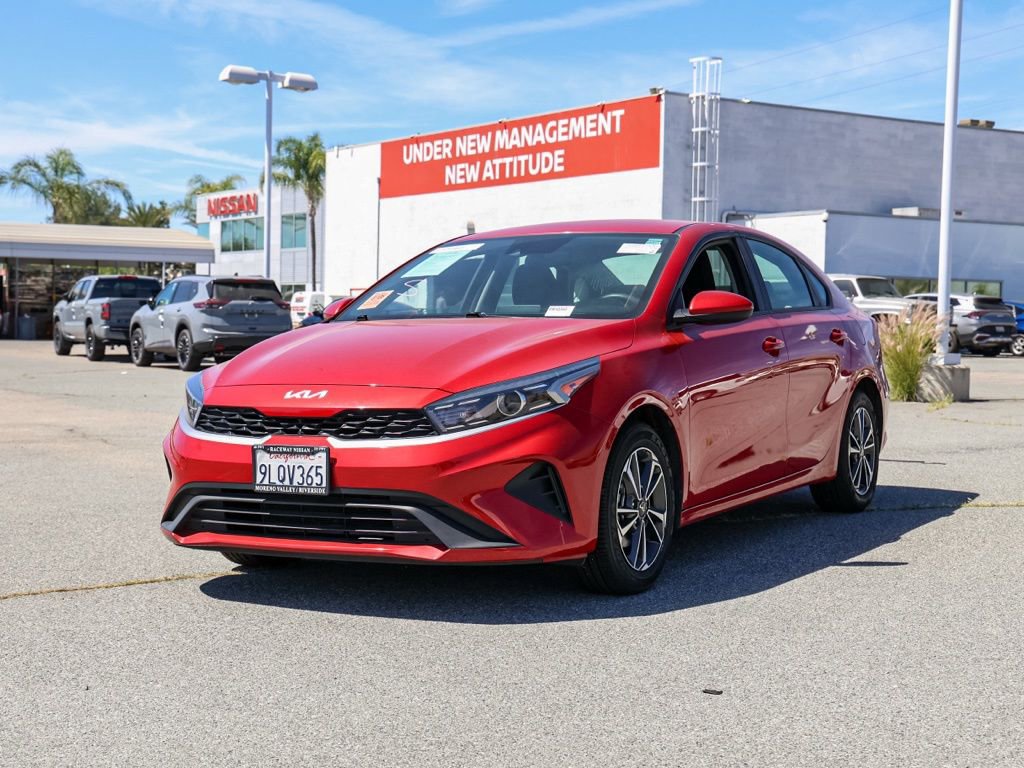 Used 2024 Kia Forte LXS image 8