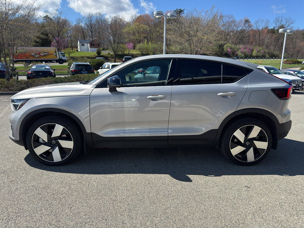 Certified 2023 Volvo C40 P8 Recharge Ultimate image 5