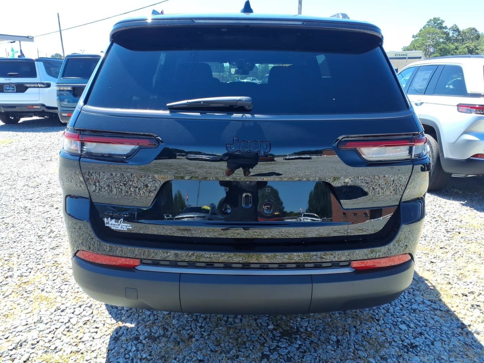 New 2026 Jeep Grand Cherokee L 4WD image 2