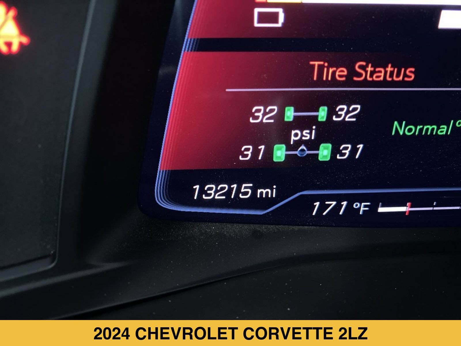 Certified 2024 Chevrolet Corvette E-Ray w/ Stealth Interior Trim Package AWD/4WD image 4
