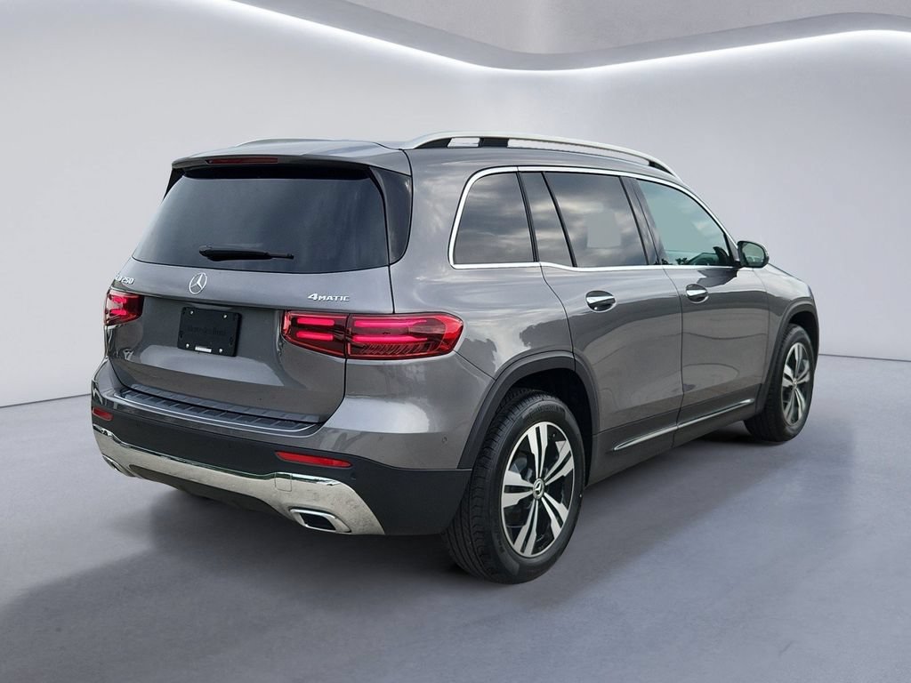 New 2026 Mercedes-Benz GLB 250 4MATIC image 4