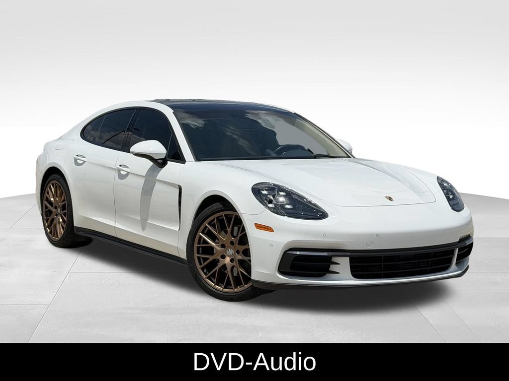 Used 2018 Porsche Panamera RWD image 2