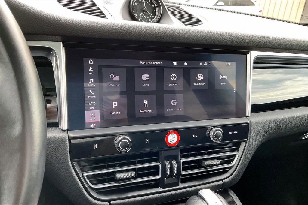 Used 2023 Porsche Macan S image 15