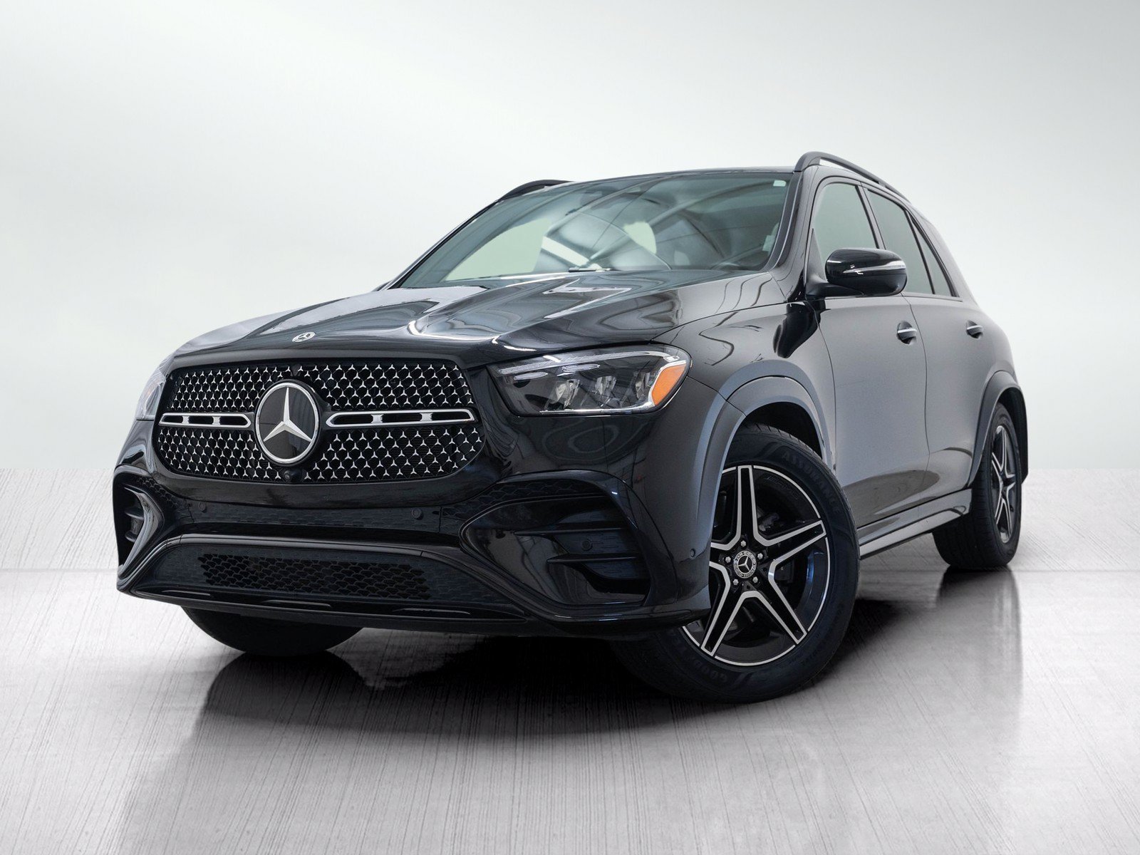 Used 2024 Mercedes-Benz GLE 450 4MATIC image 1