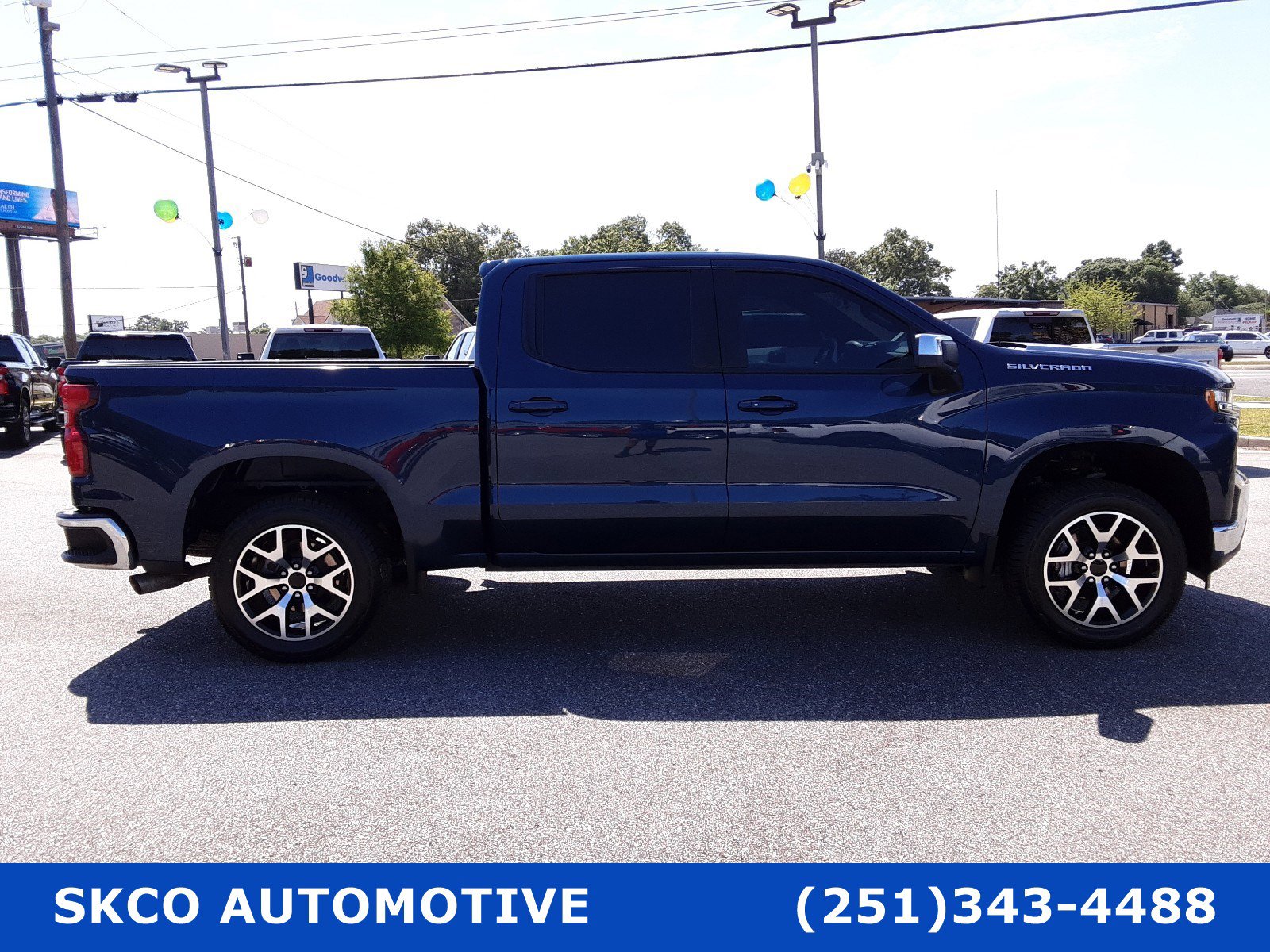Used 2020 Chevrolet Silverado 1500 LT w/ All-Star Edition image 6