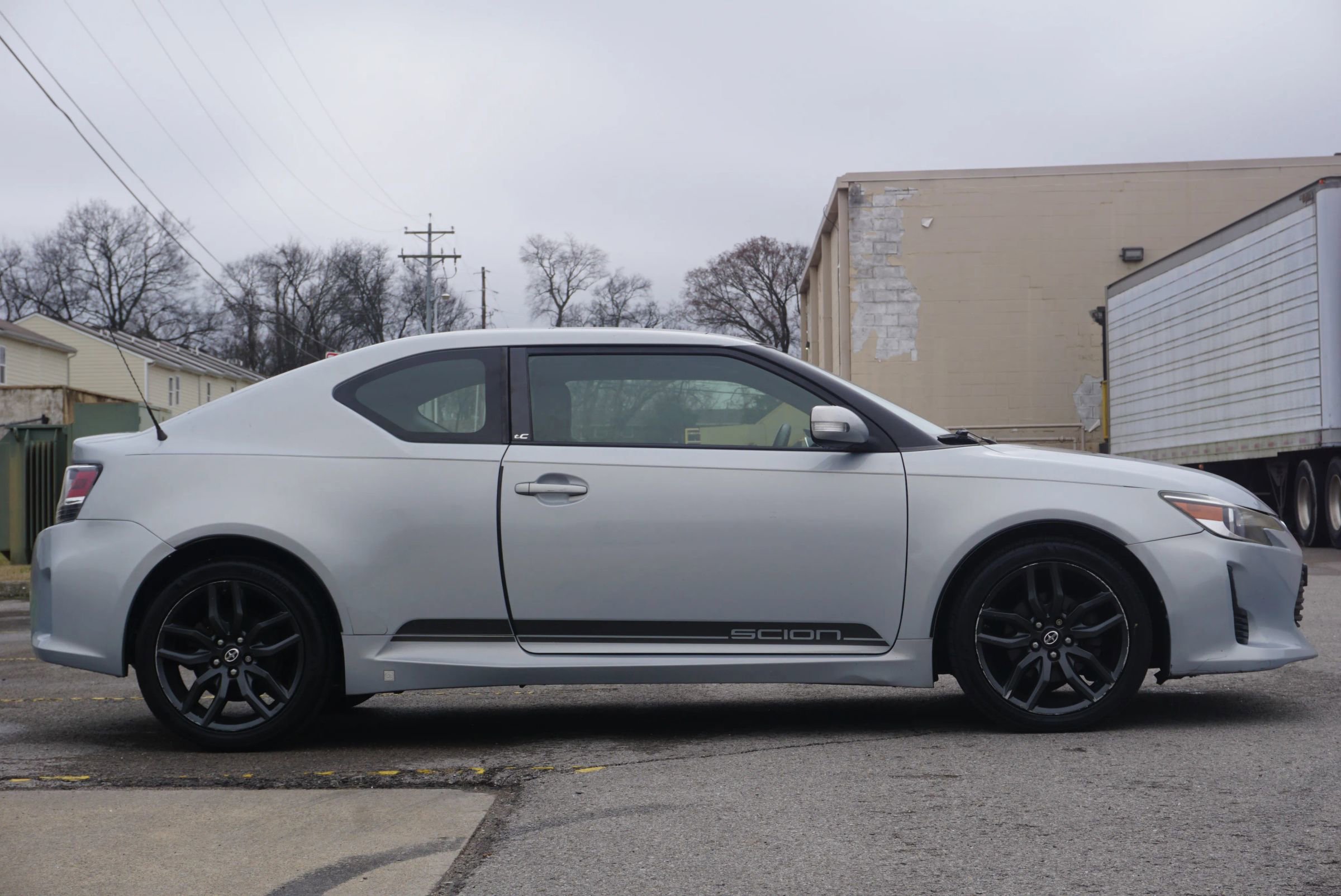 Used 2014 Scion tC 10 Series image 4