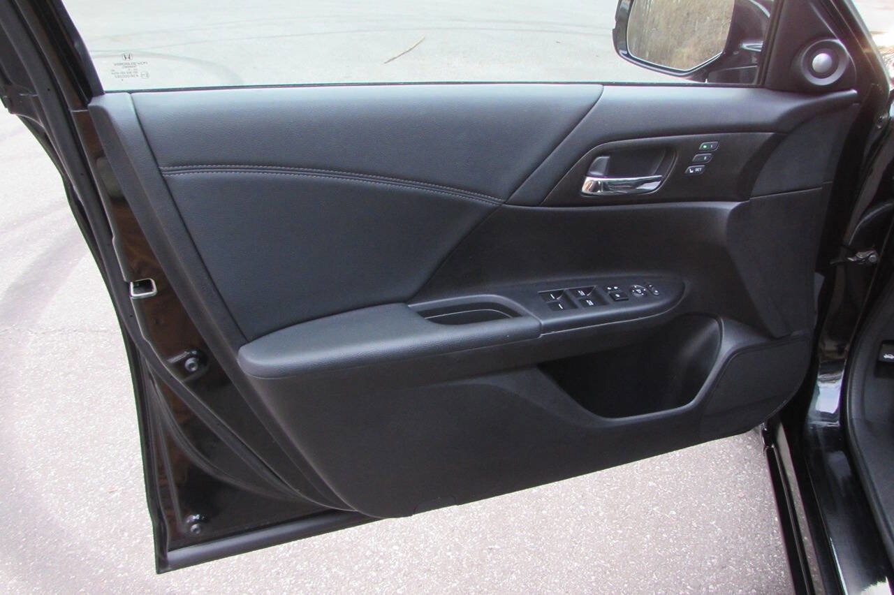 Used 2014 Honda Accord EX-L image 22