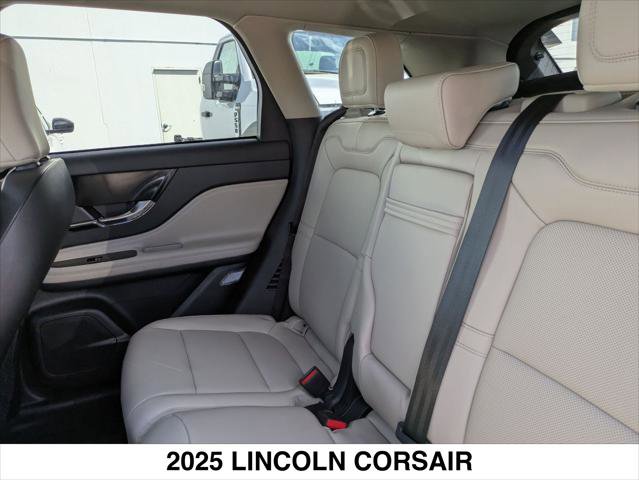 New 2025 Lincoln Corsair AWD w/ Equipment Group 101A image 13