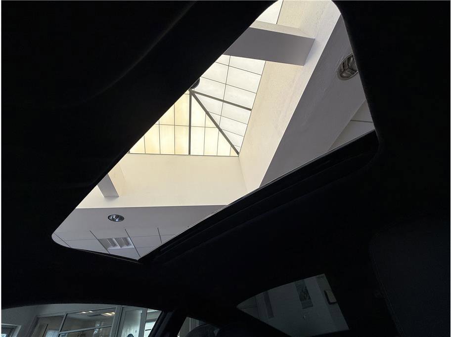 Used 2010 Porsche 911 Carrera 4S image 26