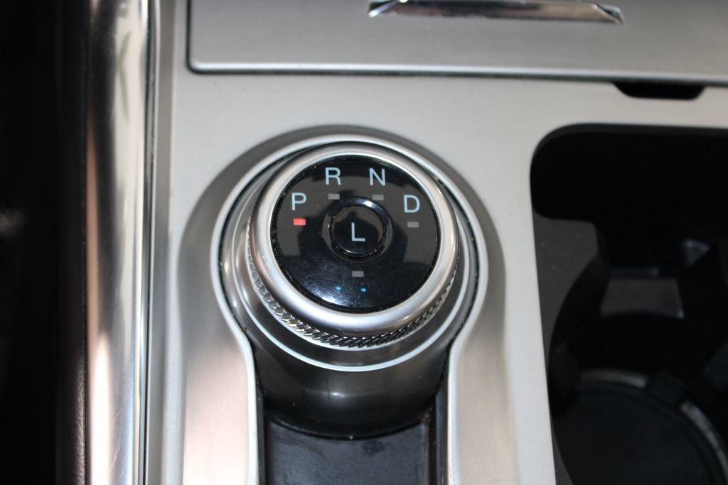 Used 2021 Ford Explorer Limited w/ Equipment Group 301A RWD image 43