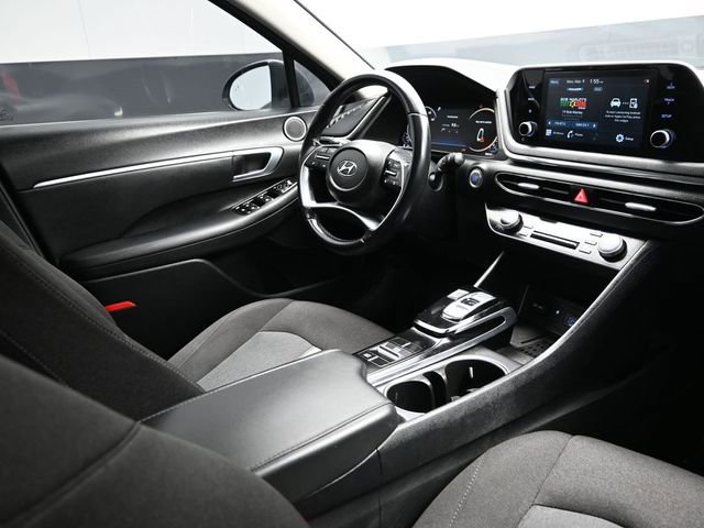 Used 2021 Hyundai Sonata SEL w/ Convenience Package image 16
