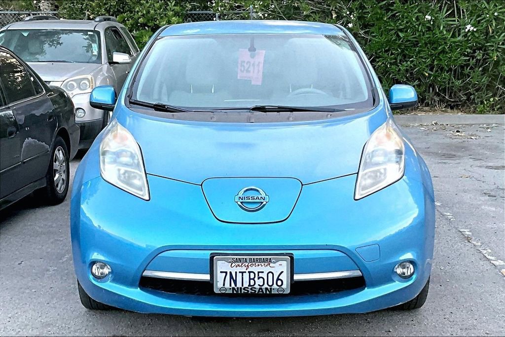 Used 2012 Nissan Leaf SL w/ Recycling/Organizational Pkg FWD image 2