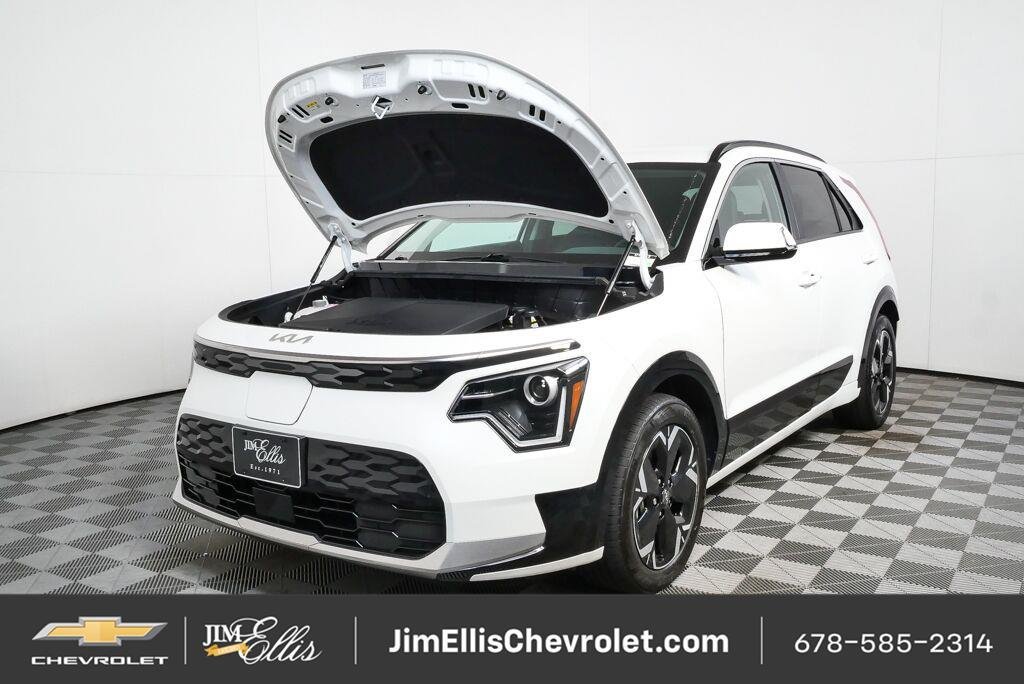 Used 2023 Kia Niro Wind w/ Wind Preserve Package FWD image 32