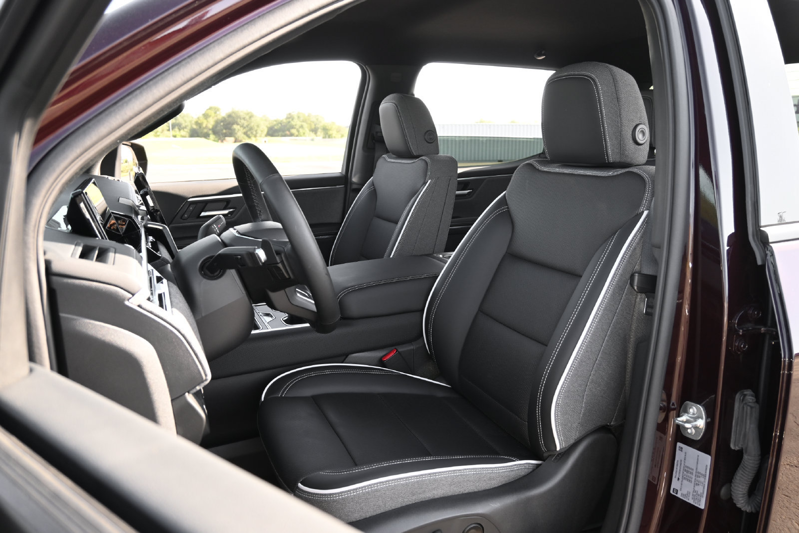 New 2026 GMC Sierra EV Elevation AWD/4WD image 34