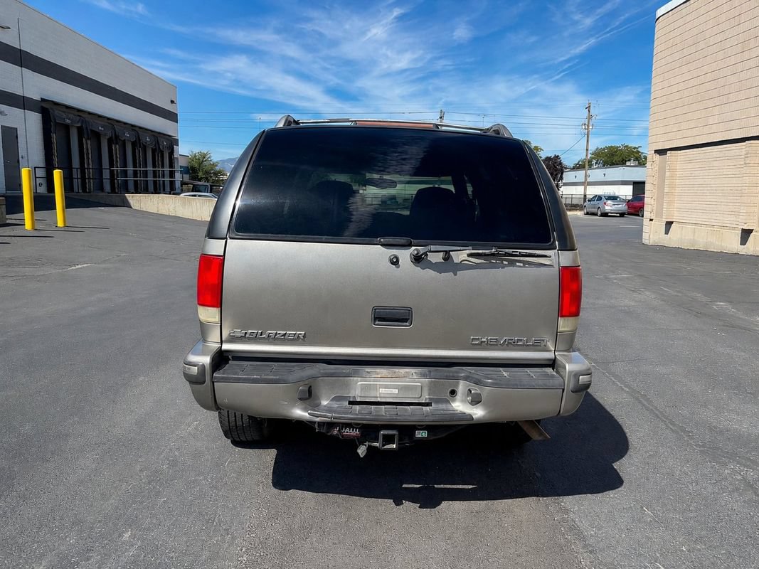 Used 1998 Chevrolet Blazer LS w/ Preferred Equipment Group AWD/4WD image 6