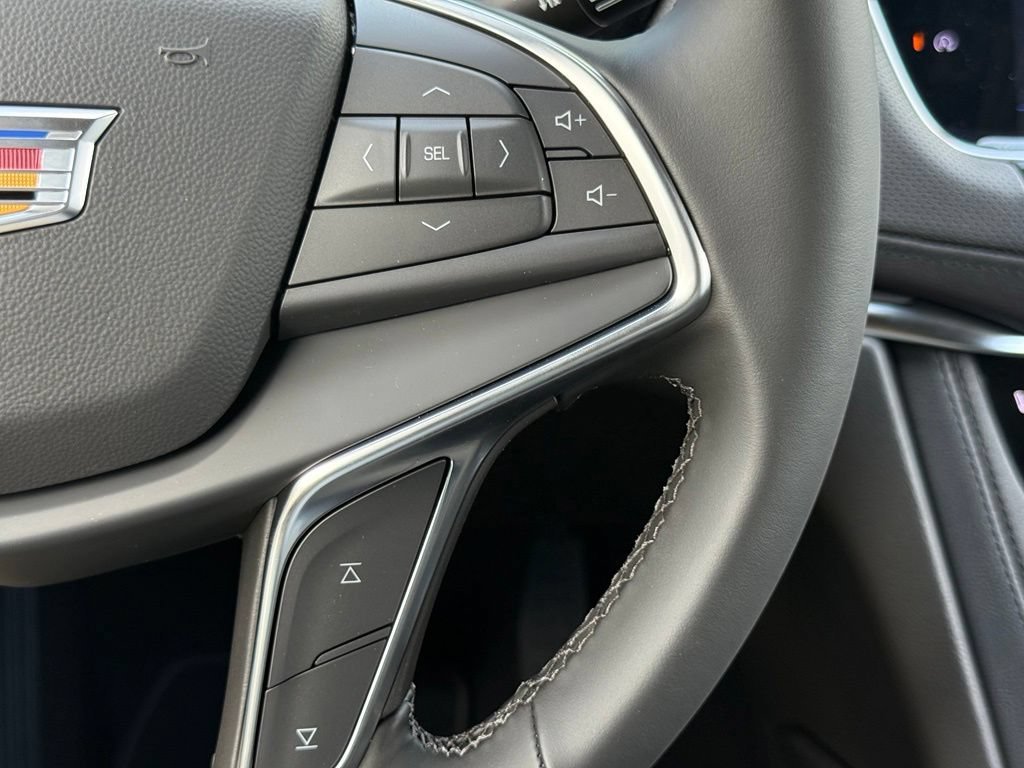 New 2026 Cadillac XT5 Luxury FWD image 25